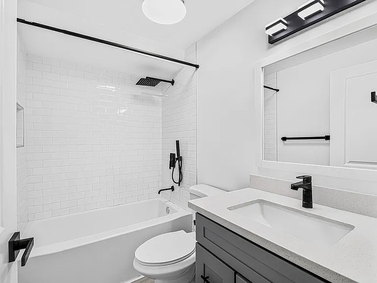 8101 Larson Avenue — Photo 20