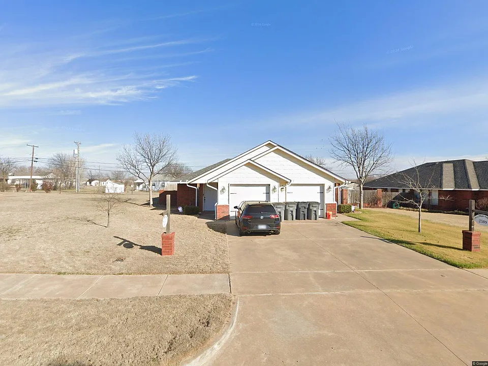 2509 SW B Ave