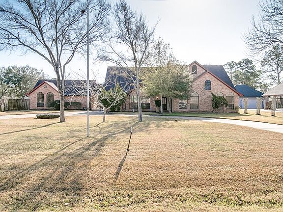 2nd image of 1109 W Edgewood Dr