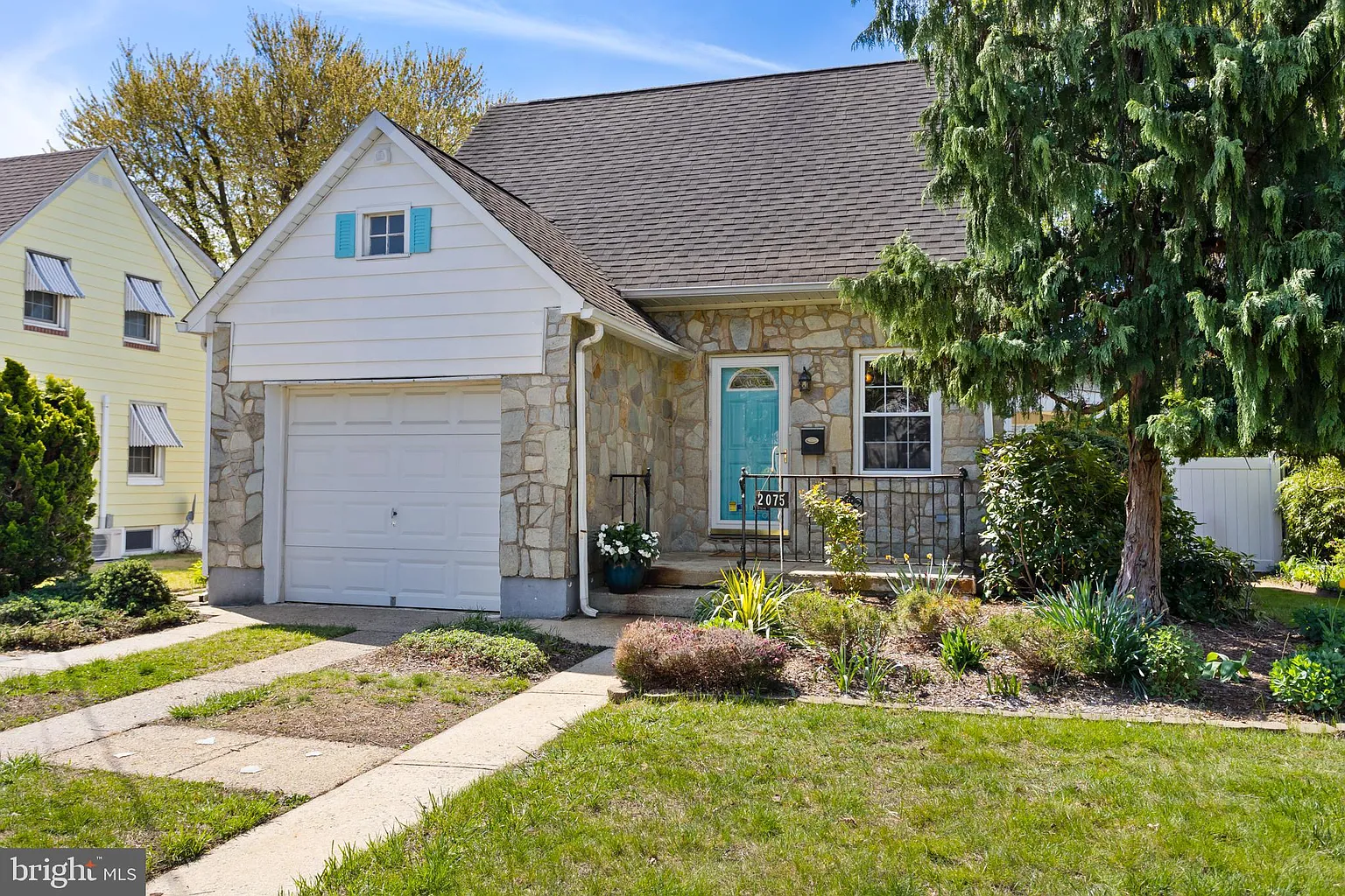2075 S Olden Ave photo 1