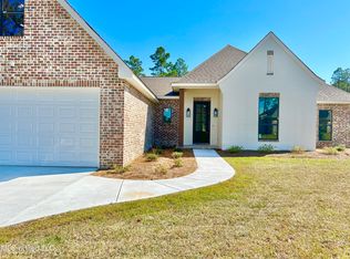 32 Sapphire Dr, Purvis, MS 39475