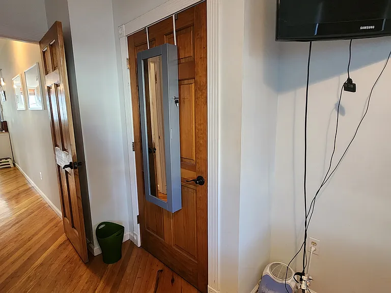 218 Jefferson St #6 — Photo 13