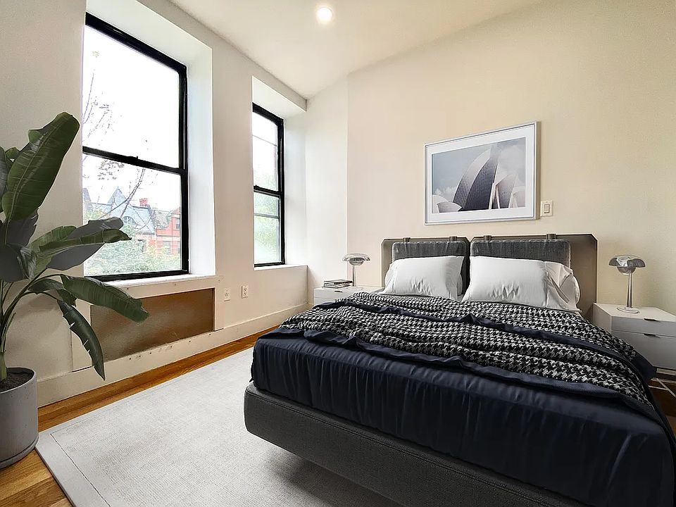 1st image of 322 Convent Ave #3E