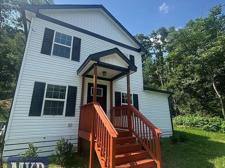 811 Montvue Rd — Photo 47