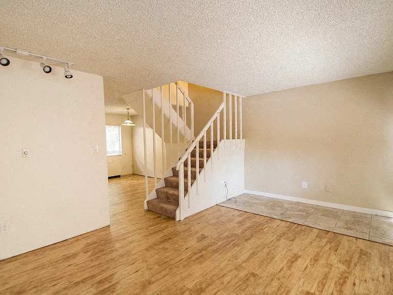 3161 Madison Ave — Photo 4
