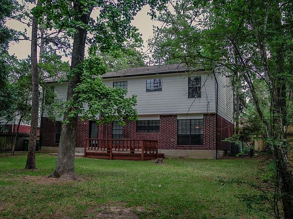 Yard is big enough for a pool!
