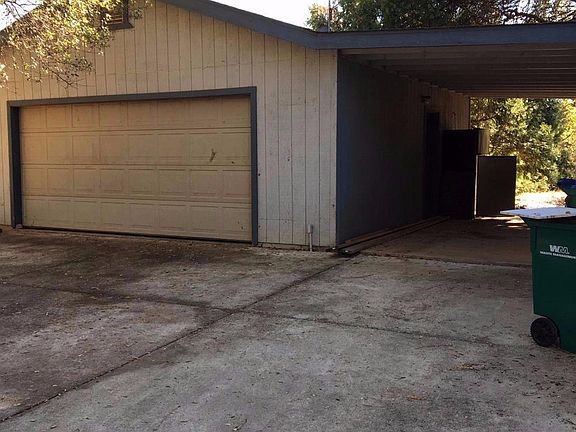 4th image of 21528 Cottage Hill Dr