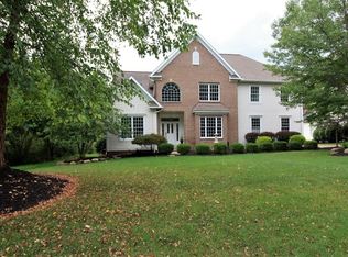 5765 Londonairy Blvd, Hudson, OH 44236