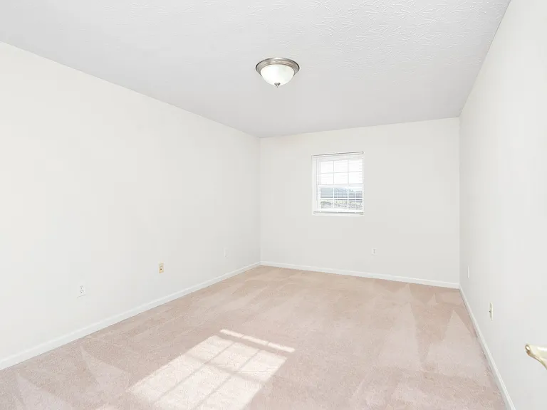 8 Rosette Ln #202 — Photo 9