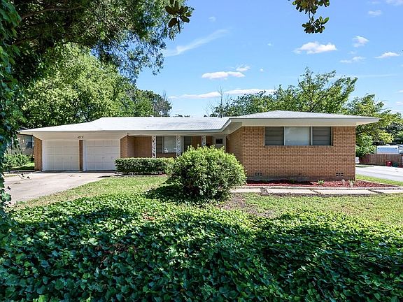 2nd image of 4713 Nadine Dr