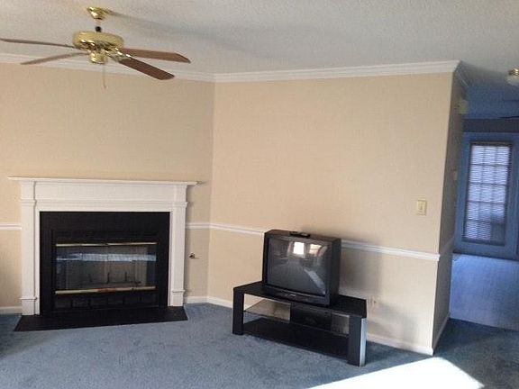 2nd image of 107 Greystone Walk