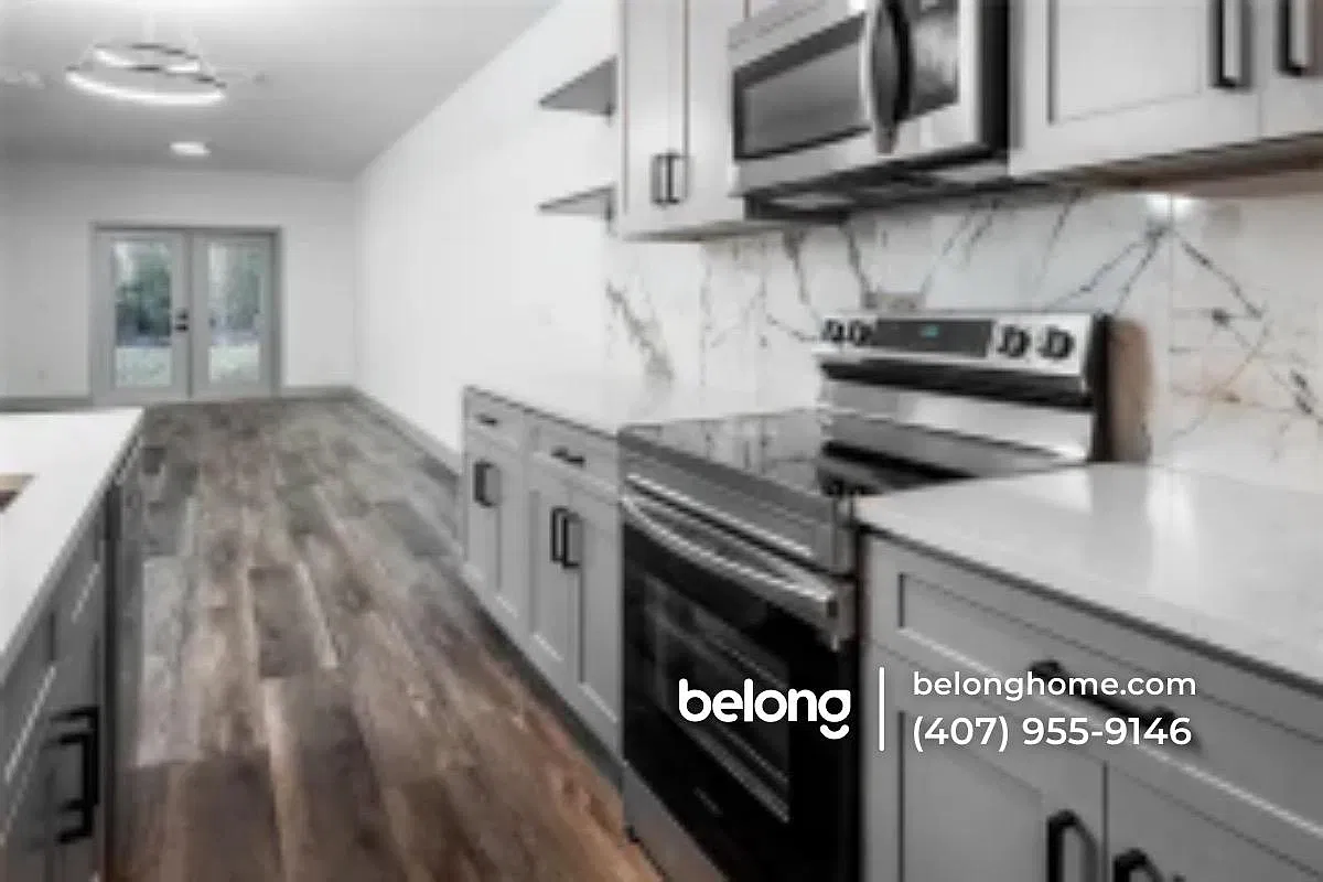 4 bed, 2.0 bath, 1500 sqft, $2,175 — Photo 4