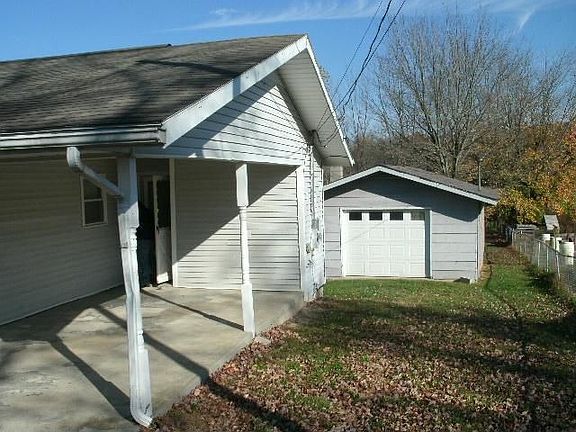 2nd image of 17380 State Highway 1247
