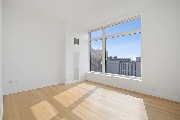 Rented by Douglas Elliman | media 31