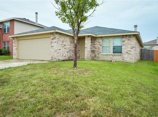 4054 Gray Fox Dr, Fort Worth, TX 76123