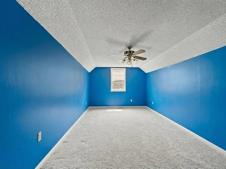 676 Hermitage Trail Dr — Photo 18