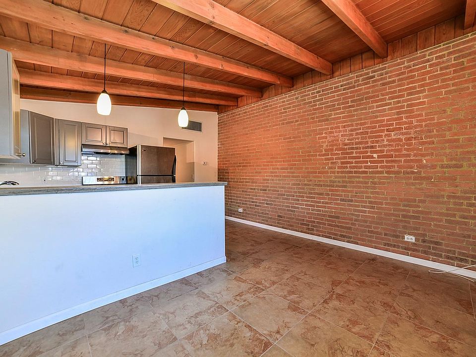 Living Room/Kitchen
