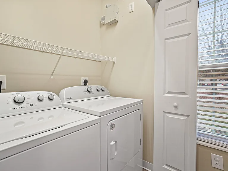 4980 Aspen Pine Blvd #4980 — Photo 3