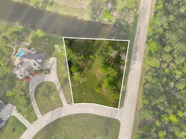 102 Riviera Dr, Lufkin, TX 75901