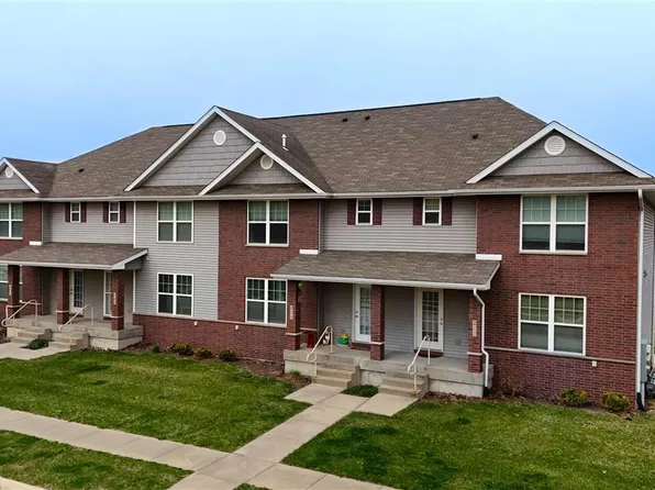 281 Huntington Dr, Iowa City, IA 52245