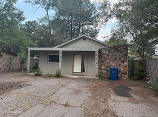 2717 N Center St, Flagstaff, AZ 86004
