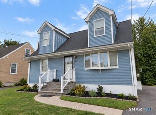 691 Stratford Rd, Stratford, CT 06615