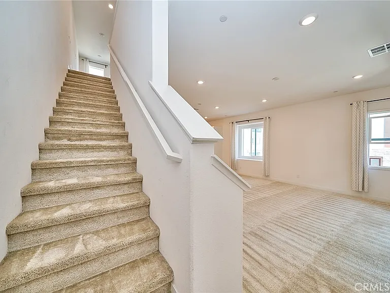 128 Abacus — Photo 29