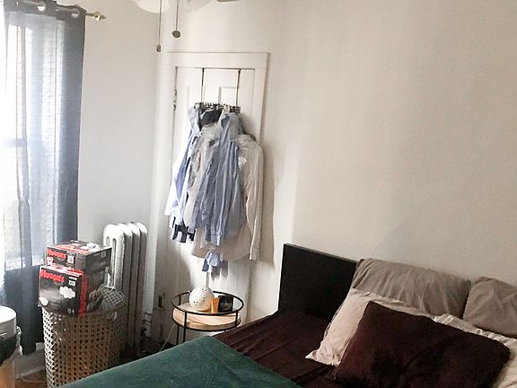 3rd image of 510-34 W Addison St #308-16-5