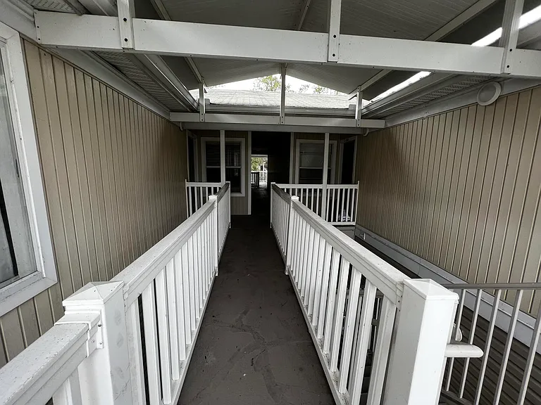 4000 SW 23rd St #2-307 — Photo 12