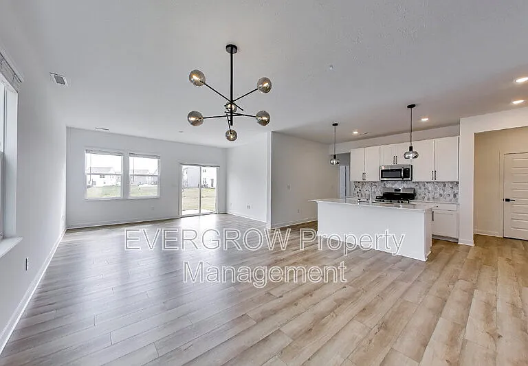 4543 Nokes Pl — Photo 10
