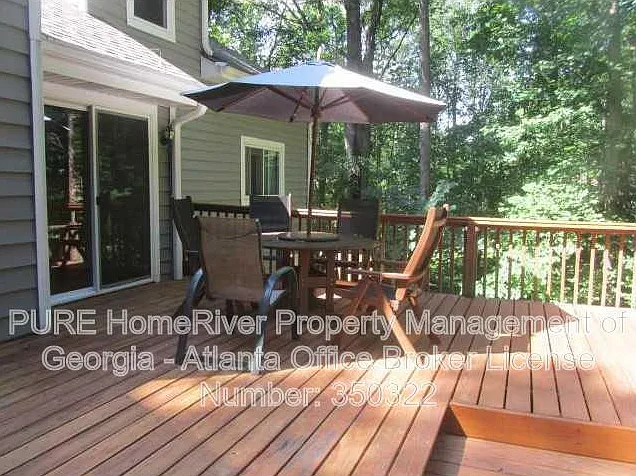 4 bed, 4.0 bath, 2797 sqft, $3,200 — Photo 3