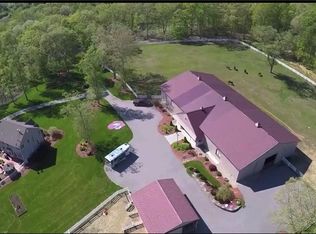 306 Kenyon Rd, Hampton, CT 06247