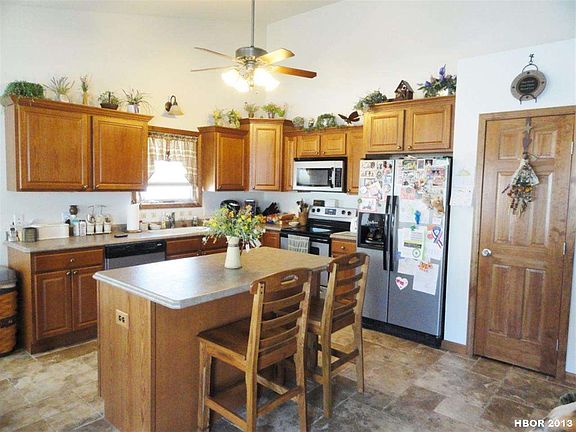 4th image of 2412 Bluestone Dr