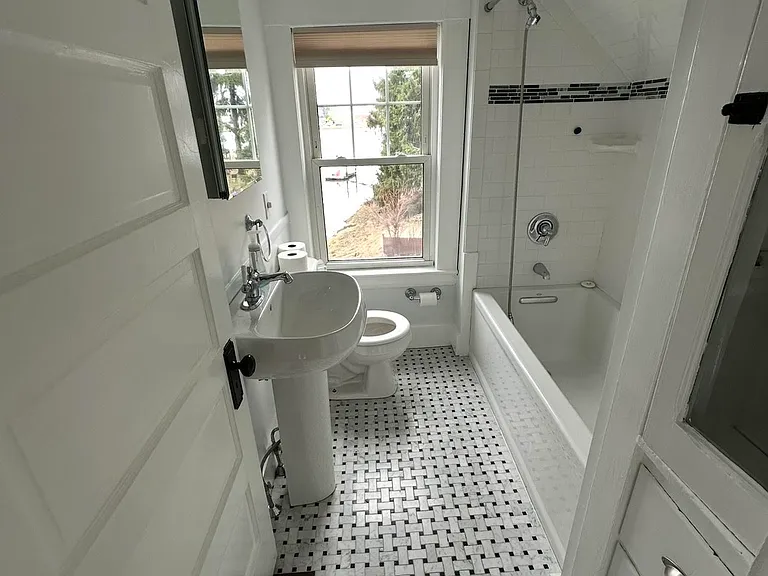 118 Whipple Rd — Photo 19