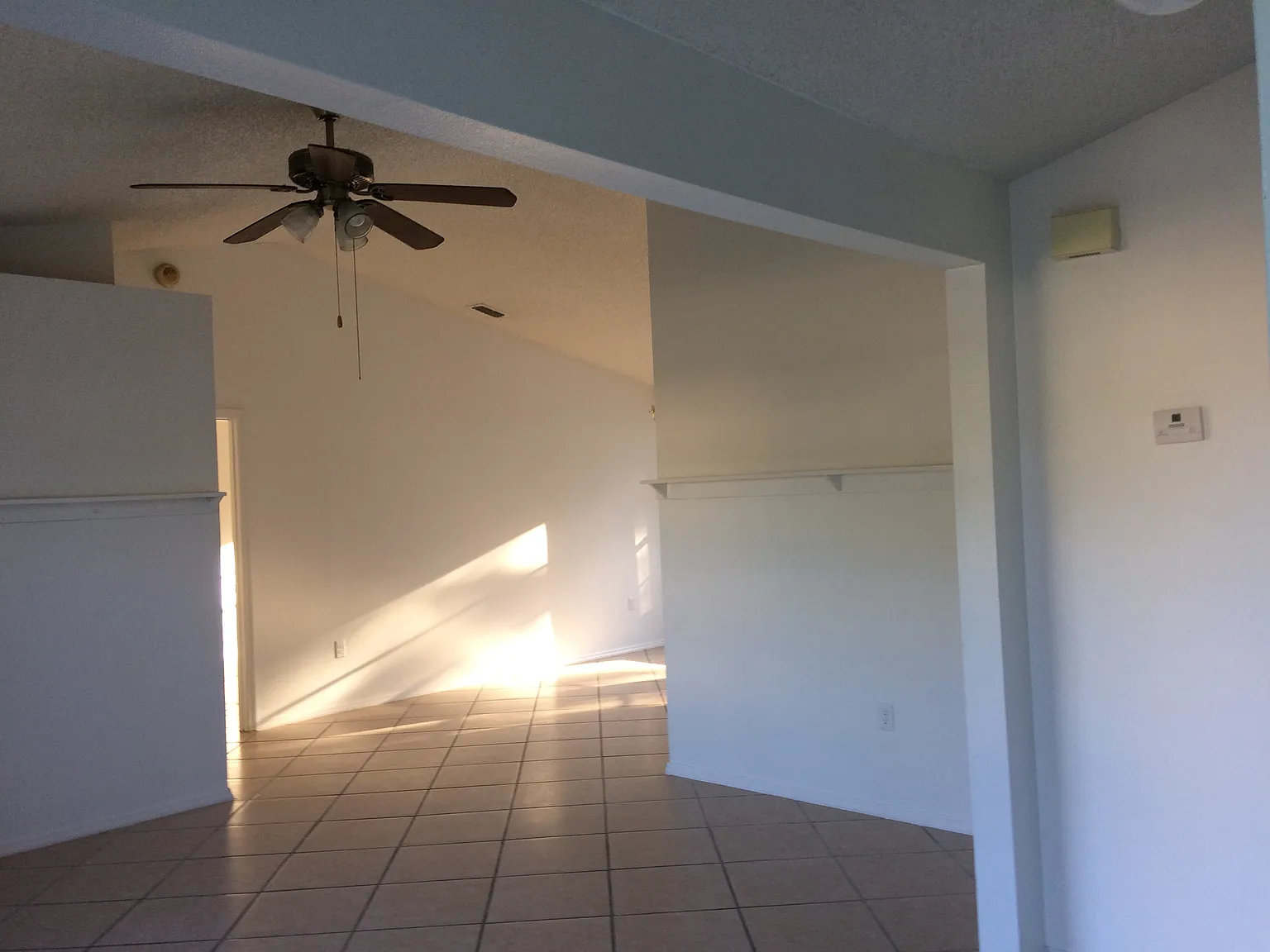 3 bed, 1686 sqft, $1,875 — Photo 2