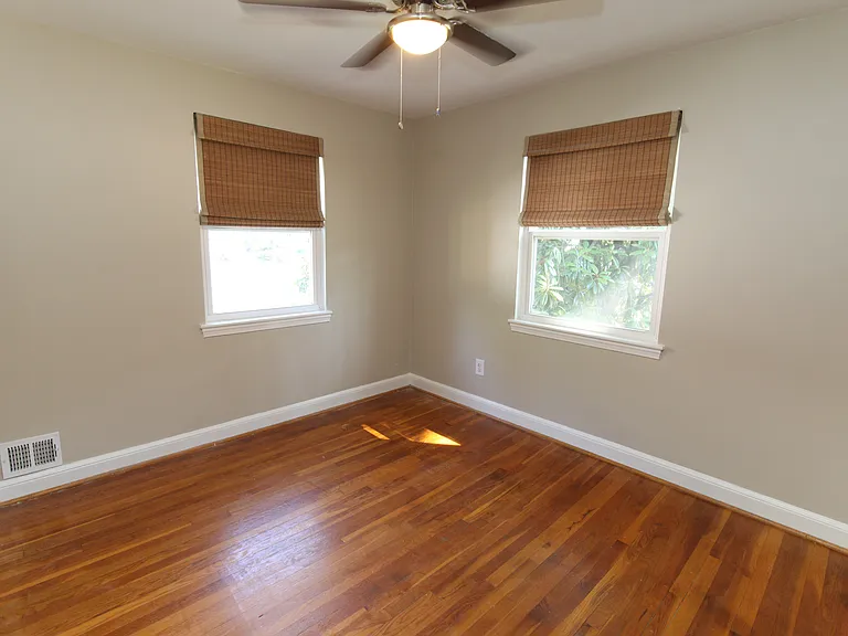 2713 Arcola Ave — Photo 17