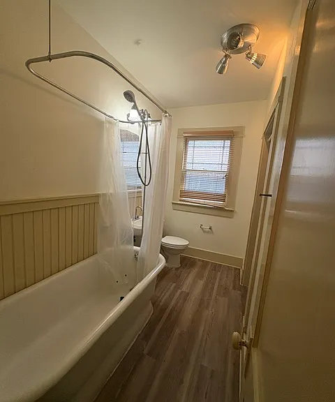 1420 W 10th St #1420 — Photo 26