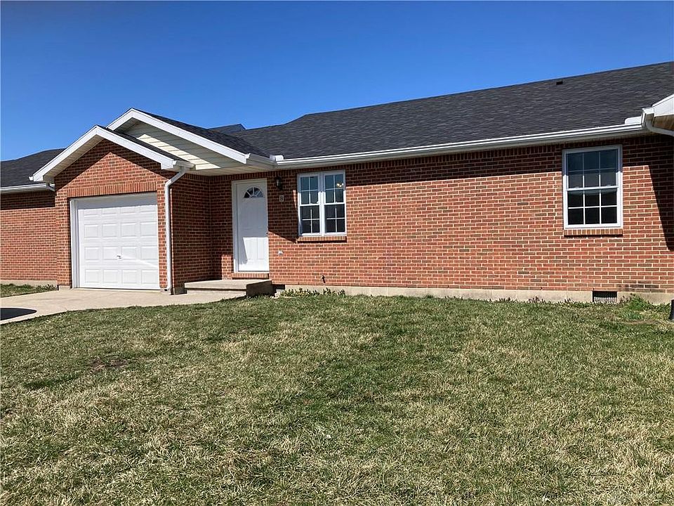1st image of 5883 Farmers Rd #A