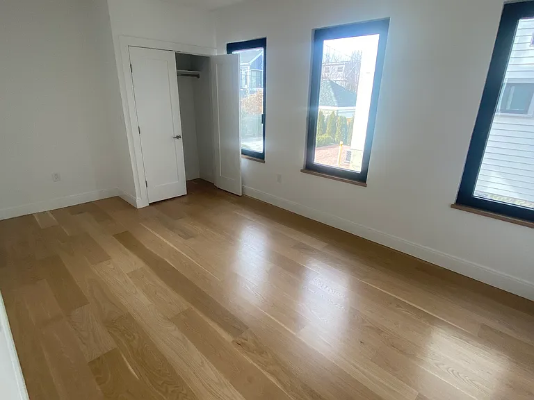 12 Copley St #3 — Photo 8
