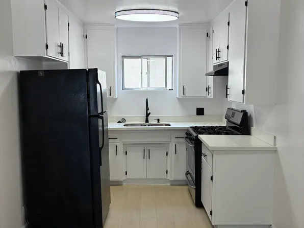 1250 N Kingsley Dr, Los Angeles, CA