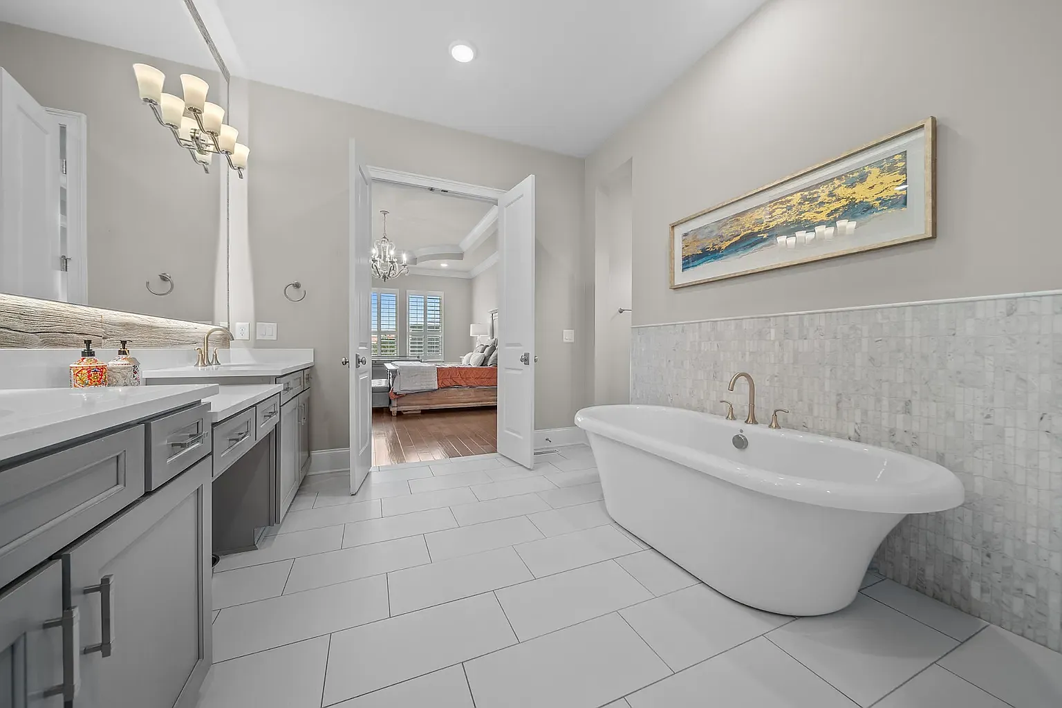 4 bed, 4260 sqft, $10,180 — Photo 4