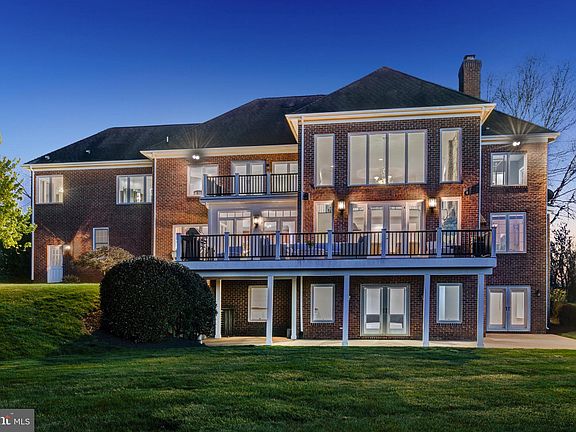 4th image of 40752 Browns Ln