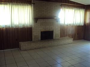 5th image of 109 Espana Ln