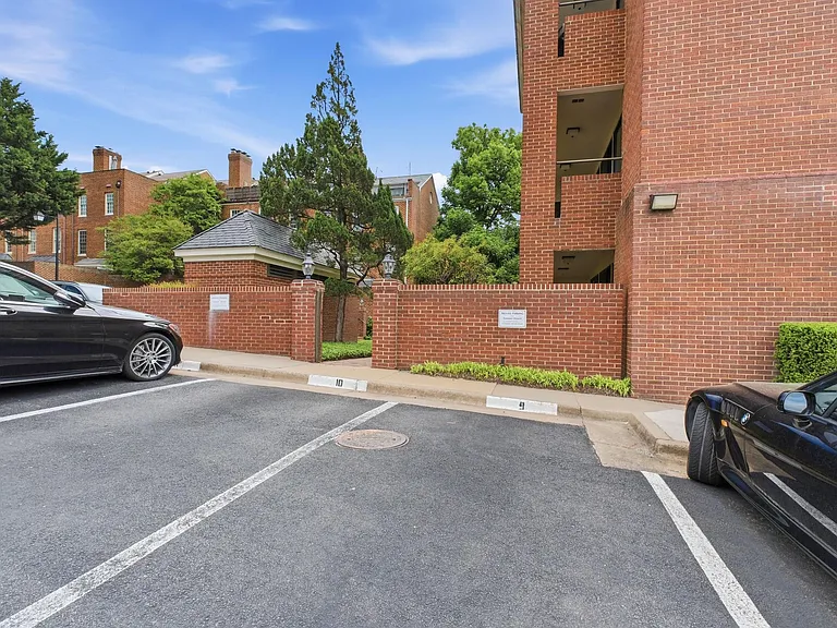601 Wilkes St #301 — Photo 30