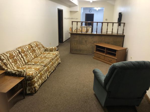 406 Old Pittsfield Rd