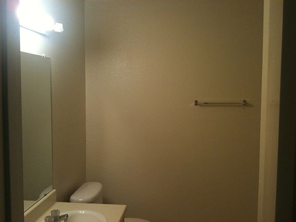 4th image of 900 Ticonderoga Dr APT C