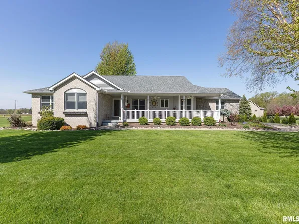 1003 9th St, Rapids City, IL 61278