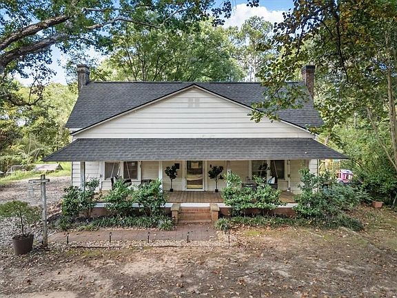 2nd image of 85 Andrew Rd