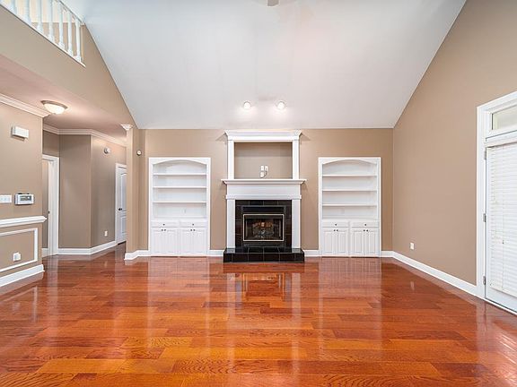 5th image of 5335 Harlow Ln