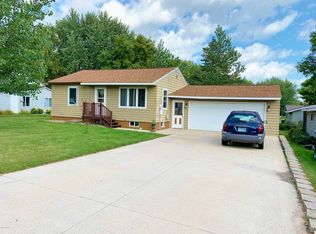 717 Meadowlark Dr SW, Alexandria, MN 56308